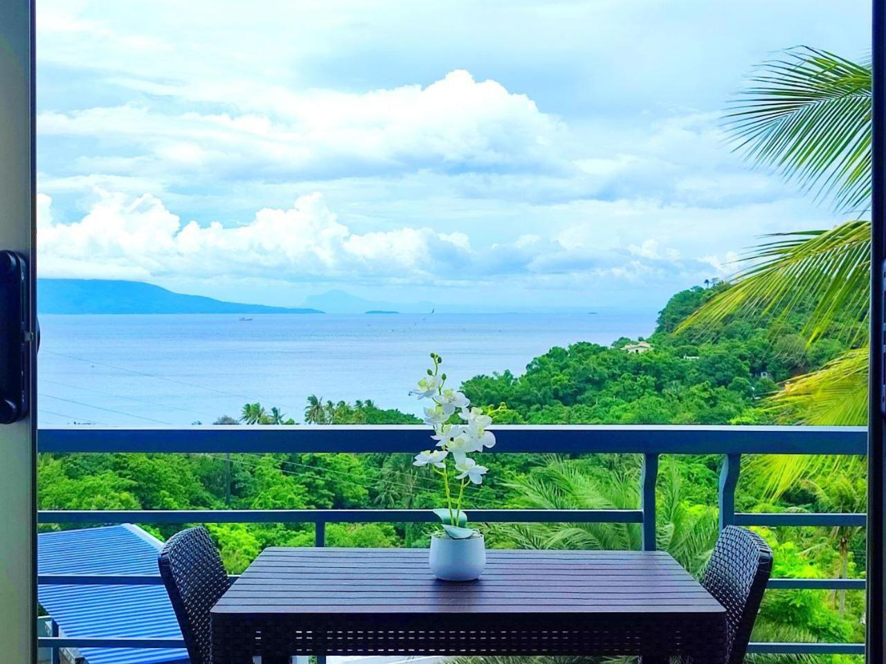 Av Suites Puerto Galera Exterior foto