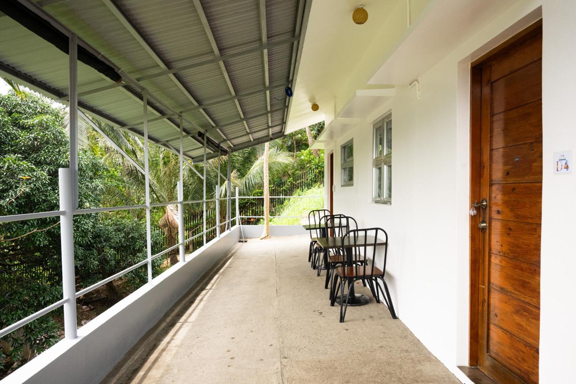 Av Suites Puerto Galera Exterior foto